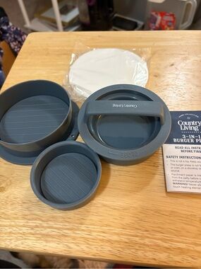 Country Living 3-in-1 Burger Press - charcoal gray includes 100 count of papers
